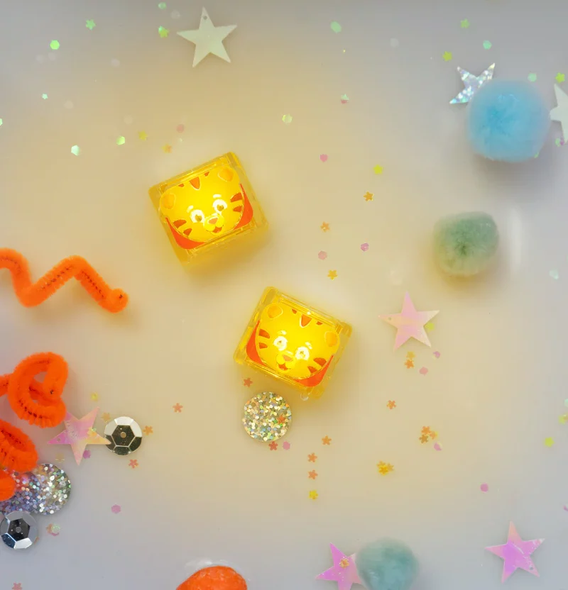 Cubes lumineux pour le bain - dany le tigre